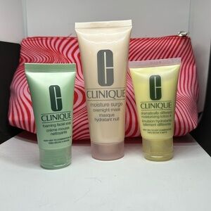 Clinique Skincare Trio w/Zipper Make Up Bag- Soap, Overnight Mask, Moisturizer
